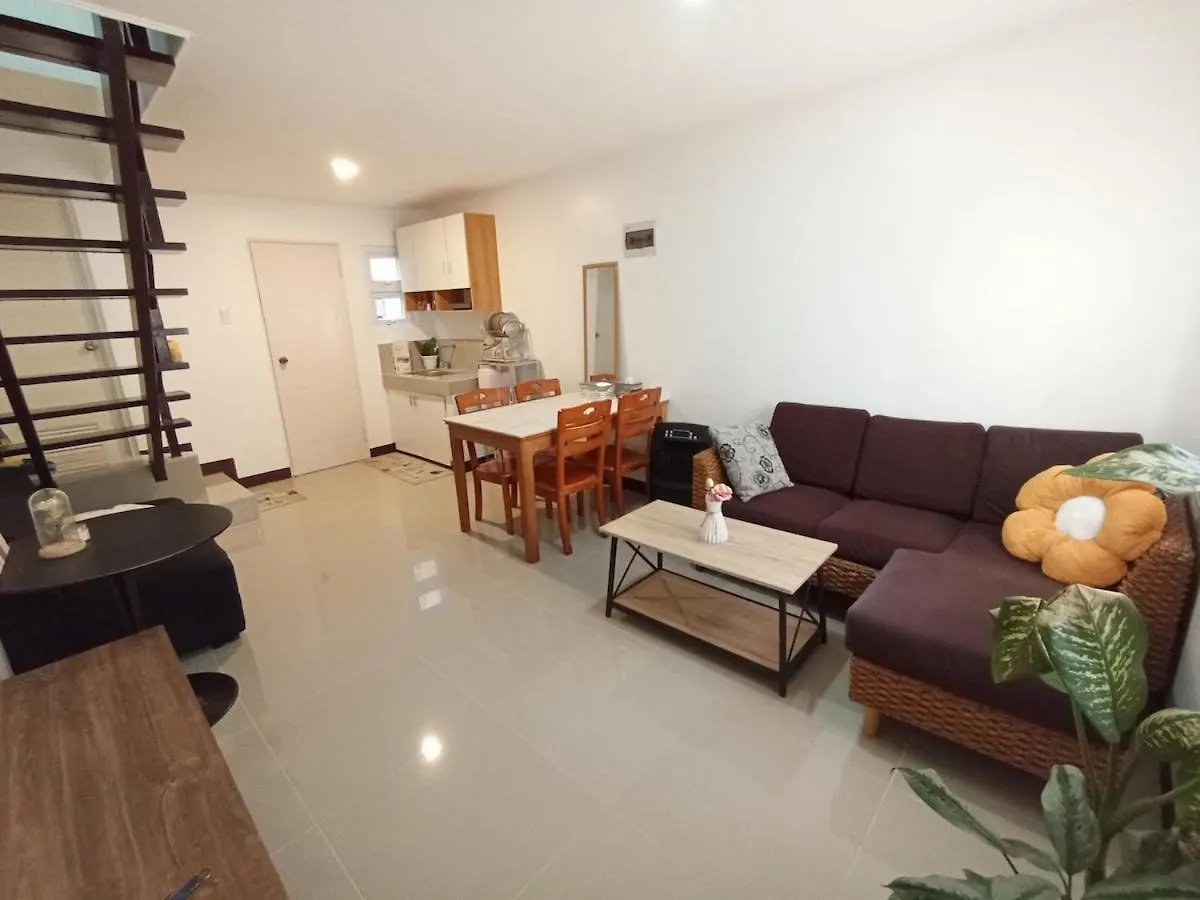 Myra'S Transient House Apartment Mabalacat