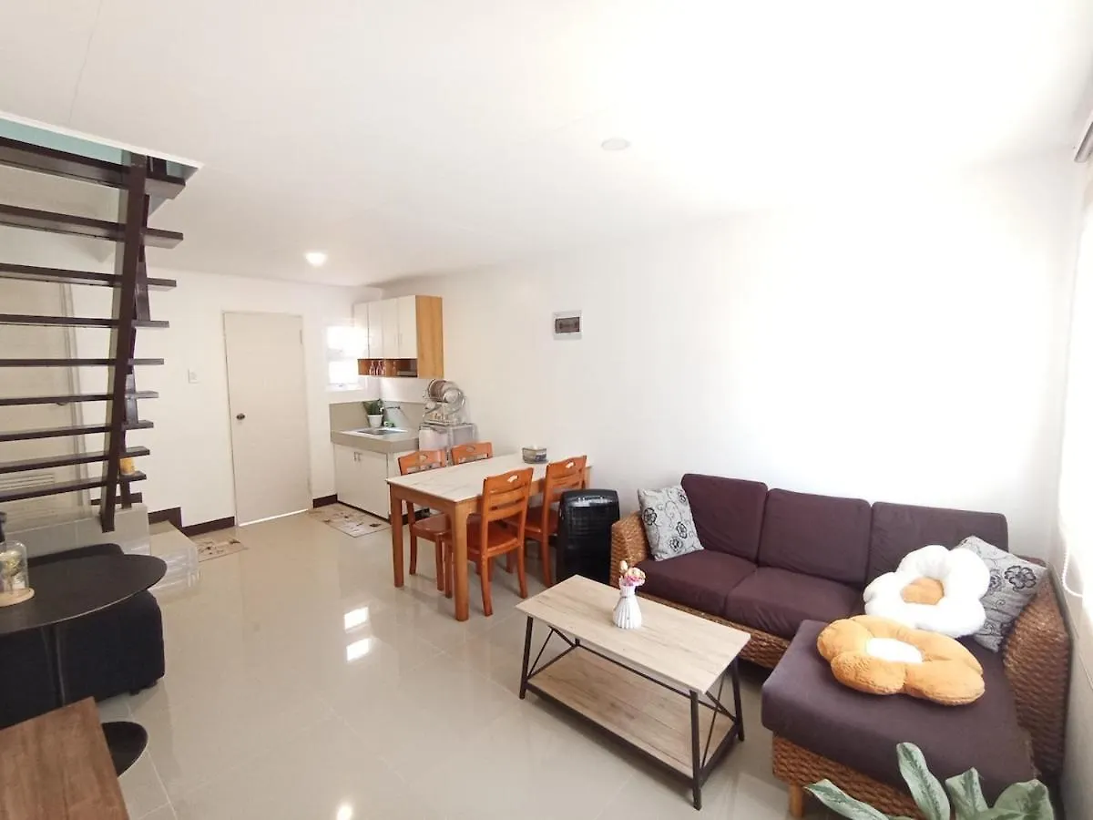 Myra'S Transient House Apartment Mabalacat