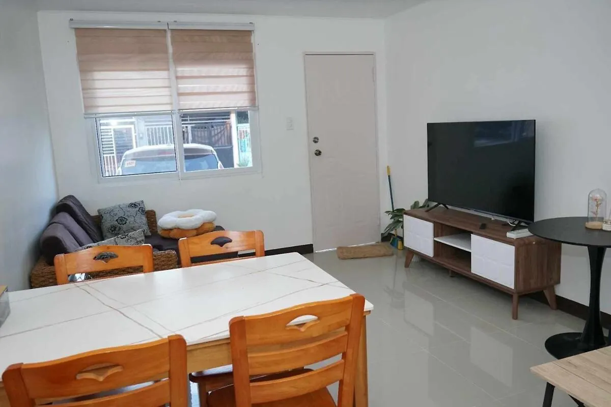 Myra'S Transient House Apartment Mabalacat 0*,  Philippines